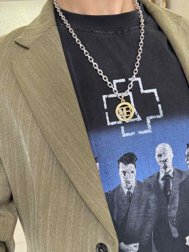 Ba1en*iaga necklaces